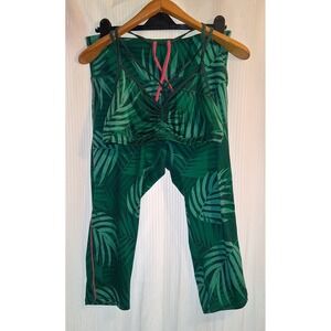 2 pc Old Navy Active Women's Green Tropical  Print Workout Leggings XL, Top L‎